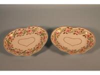 A pair of early 19thC Derby heart-shaped dishes