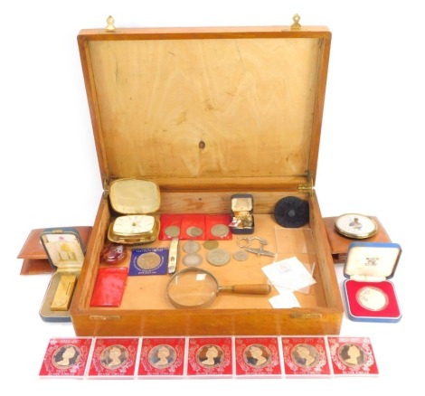 Miscellaneous items, to include commemorative crowns, Silver Jubilee crown, magnifying glass, table top barometers, etc. (a quantity)