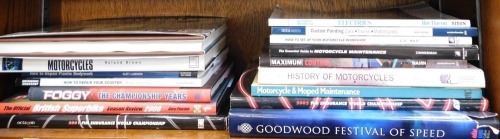 A group of motorbike books, to include Hamlyn History of Motorcycles, Goodwood Festival of Speed, Custom Painting of Motorcycles, How to Set up Your Motorcycle Workshop, etc. (1 shelf)