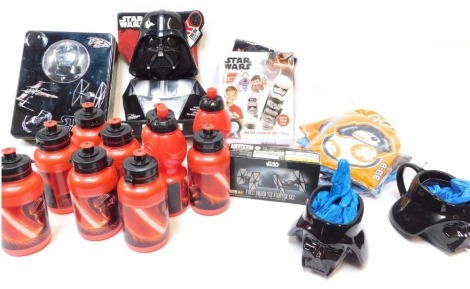 Star Wars memorabilia, to include The Force Awakens wash mitts, Darth Vader mugs, Kylo Ren water bottles, Hasbro Simon Darth Vader game, etc. (1 tray)