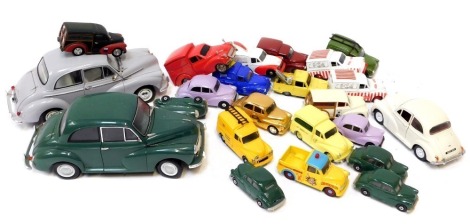 Minichamps and other diecast vehicles, including Minichamps Morris Minor Million, Minichamps Morris Minor saloon, Lledo Reliant Regal Super Van 3, Corgi Morris Minor van Post Office Telephones, etc. (1 tray)