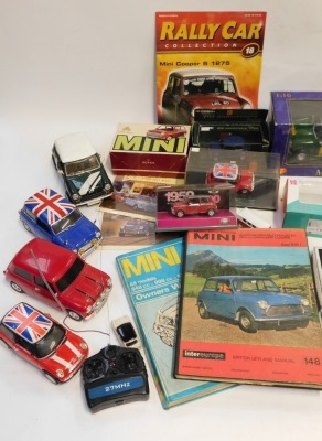 Corgi, Lledo, and other diecast vehicles, including a Mini Classic Edition End of the Road, London 2012 Great British Classics Mini, 90th Birthday Her Majesty Queen Elizabeth II 1926-2016 commemorative diecast Classic Mini, Haynes Mini owners workshop man - 3