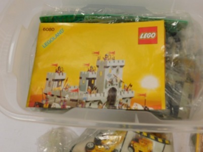 LEGO sets, including 6080 Kings Castle, 6061 Siege Tower, etc. (1 box) - 3