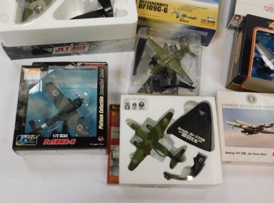 Witty Wings and Dragon and other diecast planes, including a B5747-423, Boeing 747-200 Air Force 1, Focke-Wulf 190A-8, etc. (9) - 2