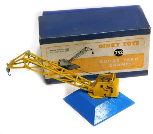 A Dinky Toys 752 goods yard crane, with hoisting slewing and JRB raising movements, boxed.