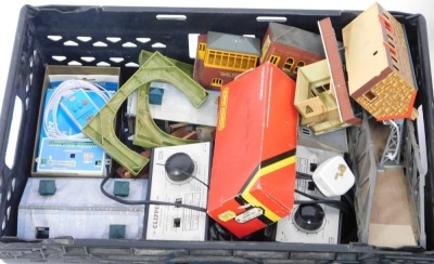 A group of railway accessories, comprising buildings, OO gauge track, transformers, etc. (a quantity) - 3