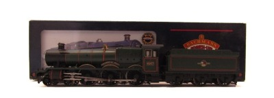 A Bachmann Branch Line OO gauge Hall Class locomotive Conyngham Hall, 4-6-0, 6937, BR line green, 32-001.