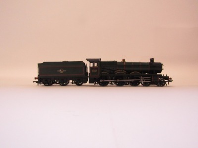 A Bachmann Branch Line OO gauge Hall Class locomotive Conyngham Hall, 4-6-0, 6937, BR line green, 32-001. - 3