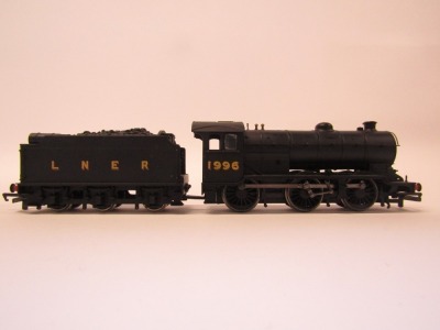 A Bachmann Branch Line OO gauge Gresley J29 Class locomotive, 0-6-0, 1996, LNER plain black, 31-853. - 4