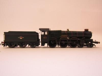 A Hornby OO gauge Castle Class locomotive Blenheim Castle, 4-6-0, 5073, BR line green, R2280. - 3