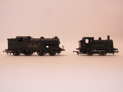 Hornby OO gauge locomotives, comprising a Gresley Class N2 locomotive, 0-6-2T 4749 LNER Black, and an U-Little Classified 0-4-0 National Coal Board locomotive number 2. (2) - 2