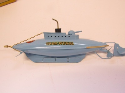 A Sutcliffe model tinplate clockwork Unda-Wunda diving submarine, boxed. - 2