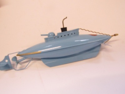 A Sutcliffe model tinplate clockwork Unda-Wunda diving submarine, boxed. - 4