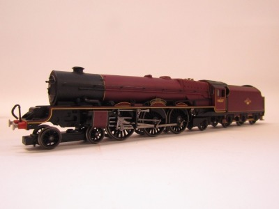 A Hornby OO gauge Princess Class locomotive Princess Arthur of Connaught, 4-6-2, 46207, BR Crimson, in associated boxed. - 6