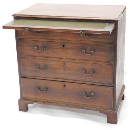 A George III mahogany bachelor's chest, with brushing slide over four graduated drawers with brass swan neck handles, and bracket feet, 96cm high, 94cm wide.