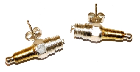 A pair of silver bi-colour earrings, cast as spark plugs, 10g.