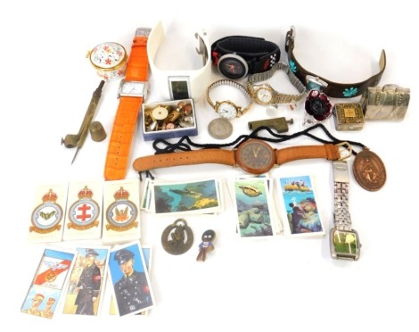 Gold plated gentleman's jewellery, mother of pearl collar studs, poppy brooch, Tanis lady's wristwatch, imitation amber buttons, small group of cigarette cards, etc. (1 tray)