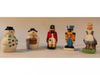 A Wade Father Christmas salt and pepper pot