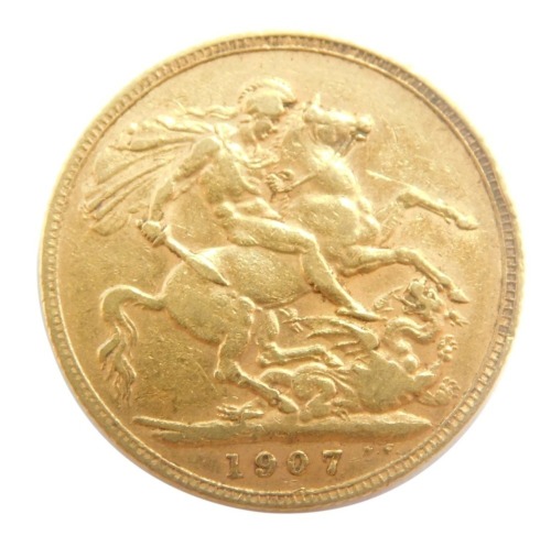 An Edward VII full gold sovereign, 1907.