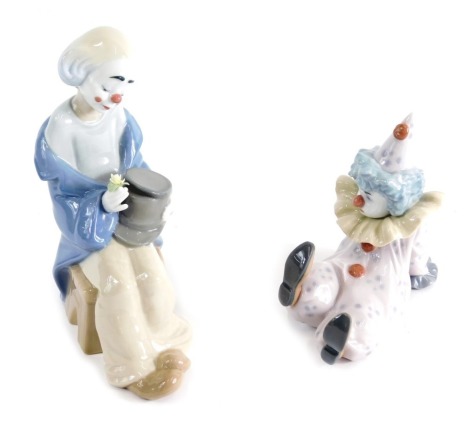 A Lladro figure of Pierrot, 05812 printed marks beneath, and a Nao figure of a clown. (with two boxes)