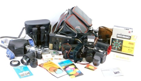 Various cameras and related equipment, binoculars, Pentax A8AH binocular case, 14cm high, various camera lenses, F=80-200mm 55 lens, Praktica case, Praktica camera with Hanimex lens, etc. (a quantity)