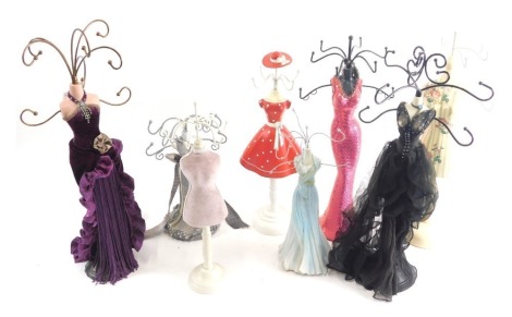 Various tabletop mannequin necklace stands, various dress, 41cm high, etc. (a quantity)