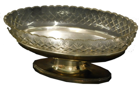 A 20thC silver plated and cut glass centrepiece bowl, of ellipse form, hobnail cut, on an inverted stem and oval bead lined body, 15cm high.