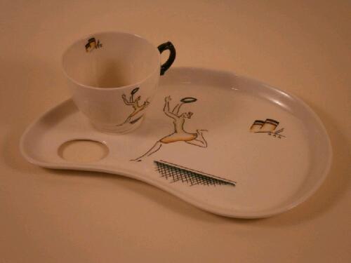 A Clarice Cliff Bizarre Cruiseware cup and saucer tray decorated with a