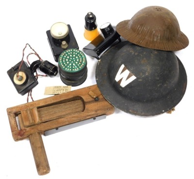 Various items of Home Front memorabilia, to include gas rattle, tin helmets, torches, etc.