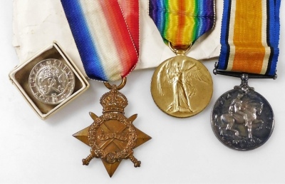 Three World War One medals, named to S Mackay, A.M.1/O.S.1, Royal Navy, 365582, comprising 1914/15 Star, Great War and Victory medals, together with a silver King's badge. - 3