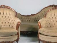 A mid-20thC Continental walnut lounge suite