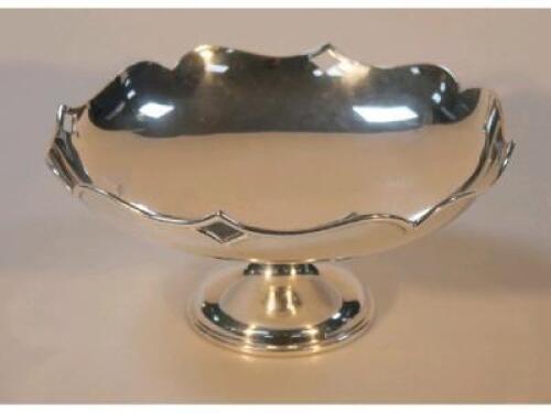 A George V silver pedestal fruit bowl