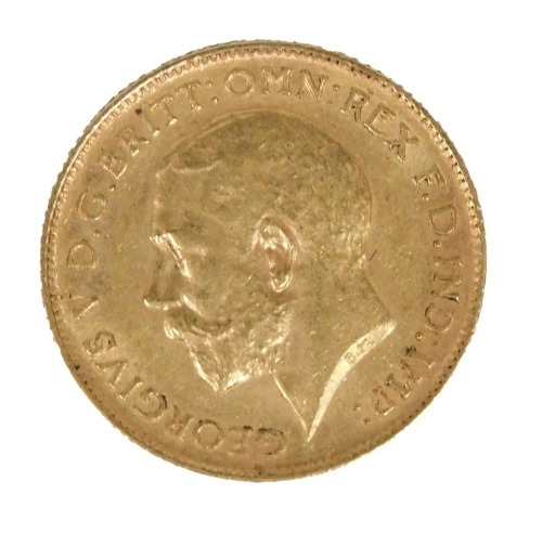 A George V gold half sovereign, 1913.