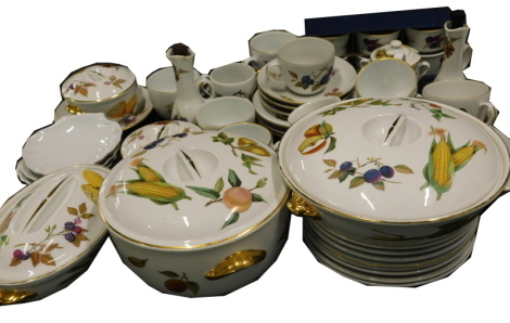 Various Royal Worcester Evesham pattern dinner ware, vinegar bottle, 16cm high, lidded tureens, vegetable tureen, cups, saucers, etc. (a quantity)