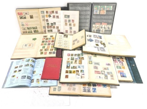 Stamps, GB-QEII, a large box of loose and mounted Wildings and Machins.