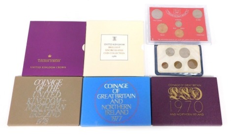 Various Royal Mint Brilliant Uncirculated Coin Collection sets, other coin sets, etc., Britain's First Decimal Coins, etc., Coins of Great Britain 1967, a Coinage of Great Britain and Northern Ireland 1977 set and various others, Uncirculated Coin Collect