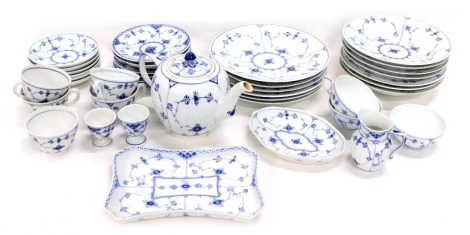 A Royal Copenhagen 522 blue and white part service, to include shaped dish 24cm wide, teapot, bowls, cups, saucers, similar jug etc. printed marks beneath (a quantity) (AF)