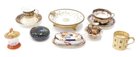 Various porcelain and effects, an early 19thC coffee can, with gilt highlights, Meissen jar and cover, with cross sword marks beneath, Crown Staffordshire cabinet cup, a 19thC French Sevres style stand with gilt metal highlights, cloisonne jar and cover, 