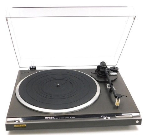 A Technics Direct Drive automatic turntable system, SL/D20.