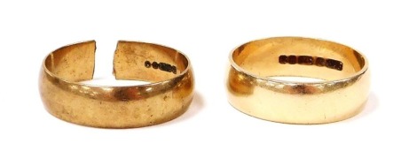 A 9ct gold wedding band, size N½, and a further 9ct gold wedding band, cut, 6.5g.