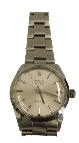 A Rolex Oyster Perpetual Air King gentlemen's wristwatch, with stainless steel bracelet on a silvered dial with precision movement, lugs stamped 557, the dial 3.5cm wide, in Q Avia box.