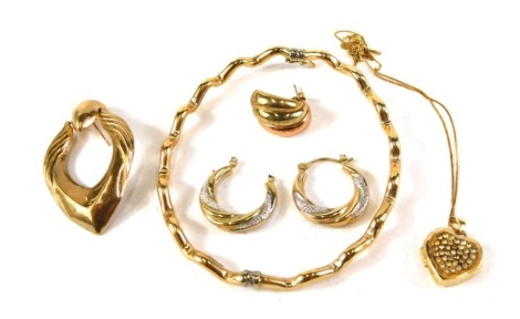 A pair of 9ct gold hoop earrings, loose earrings, 9ct gold heart shaped pendant and fine link chain, and a 9ct gold wave design bracelet with magnetic ends, 7.5cm wide, 9.6g all in. (AF)