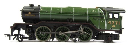 A Bachmann OO gauge LNER class V/2 Green Arrow locomotive, 2-6-2, 4771 in green livery, missing tender.