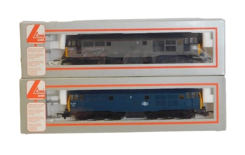 Lima Models OO gauge Class 31 diesel locomotives, comprising 31568 The Enginemen's Fund, BR grey livery, and 31325, BR blue livery, boxed. (2)