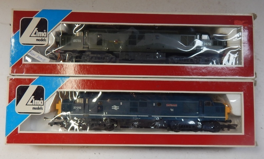 Lima Models Oo Gauge Class 37 Locomotives Comprising D6755 Br Green Livery And 37012 Loch 