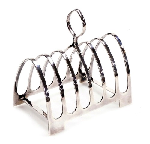 A George V silver six division toast rack, John Round & Son Limited, Sheffield 1913, 4.08oz.