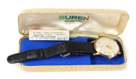 A Buren 9ct gold cased wristwatch, with silvered dial, the case inscribed R S Davies, Luke & Spencer, 1926-1963, 3.5cm wide, on black leather strap, boxed.