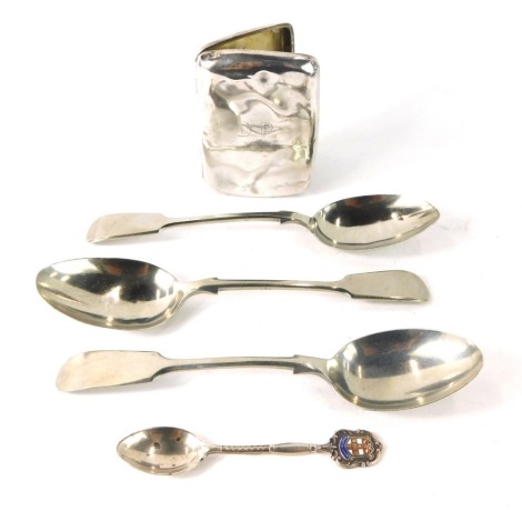 An Edward VII silver cigarette case, inscribed DP and dated 1911, 1.92oz, a silver and enamel souvenir spoon, and thee fiddle pattern tablespoons stamped Indian silver. (5)