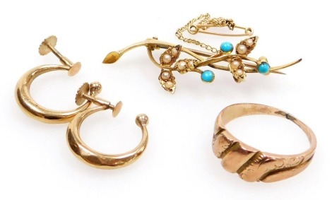 A pair of 9ct gold hoop earrings, with screw fittings, a rose metal ring, indistinctly stamped, and an Edwardian seed pearl and turquoise set floral spray brooch, set in yellow metal, unmarked, 7.1g all in.