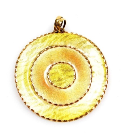 A Genero 18ct gold and enamel circular pendent, with double loop suspension, 16g.